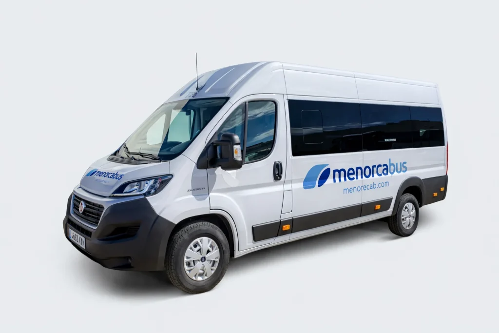 Fiat Ducato Maxi · 13 pasajeros